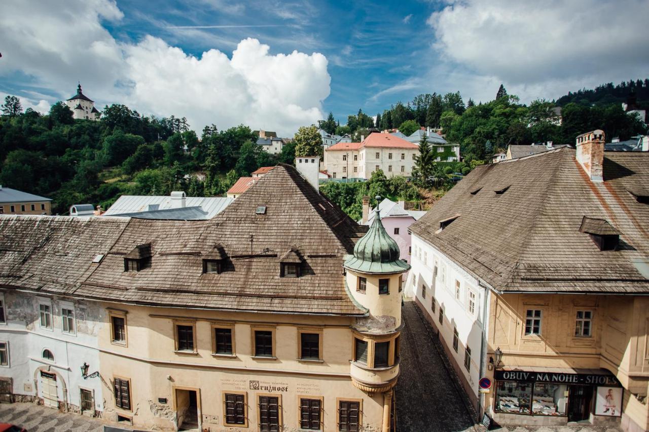 Boutique Apartments Banská Štiavnica Buitenkant foto