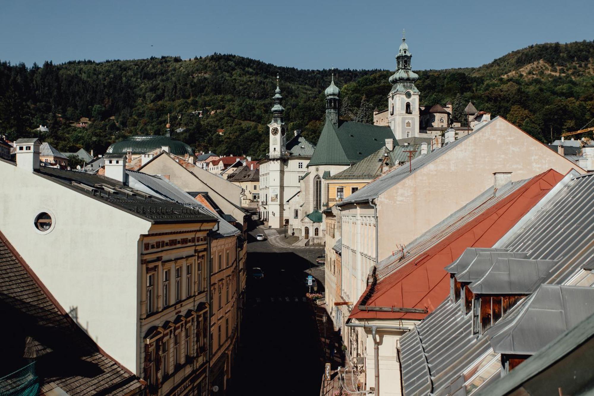 Boutique Apartments Banská Štiavnica Buitenkant foto