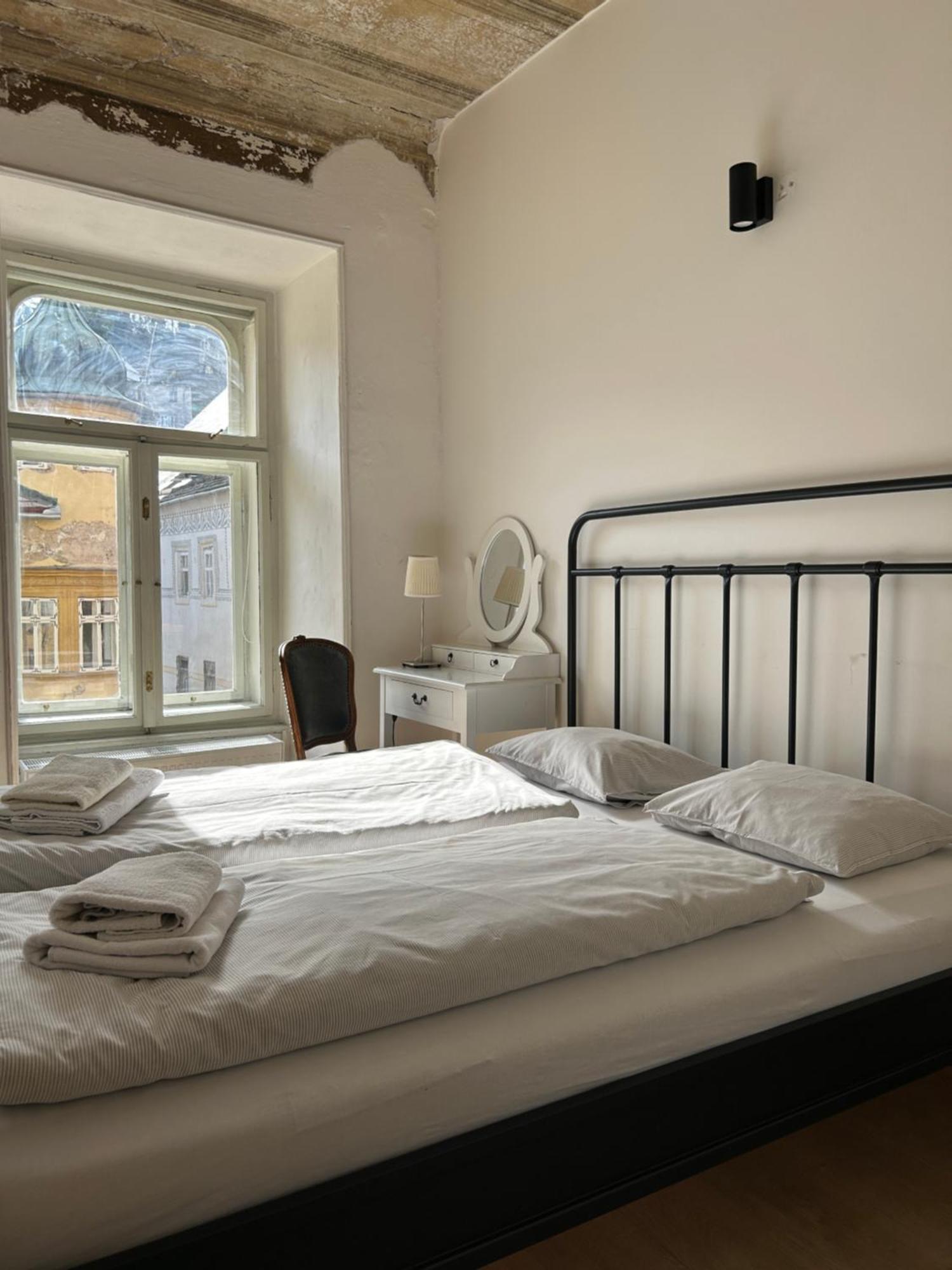 Boutique Apartments Banská Štiavnica Buitenkant foto